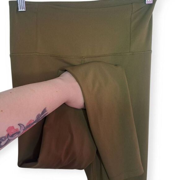 Girlfriend Collective Women's High-Rise Compressive Legging sz Medium Green - Picture 3 of 6